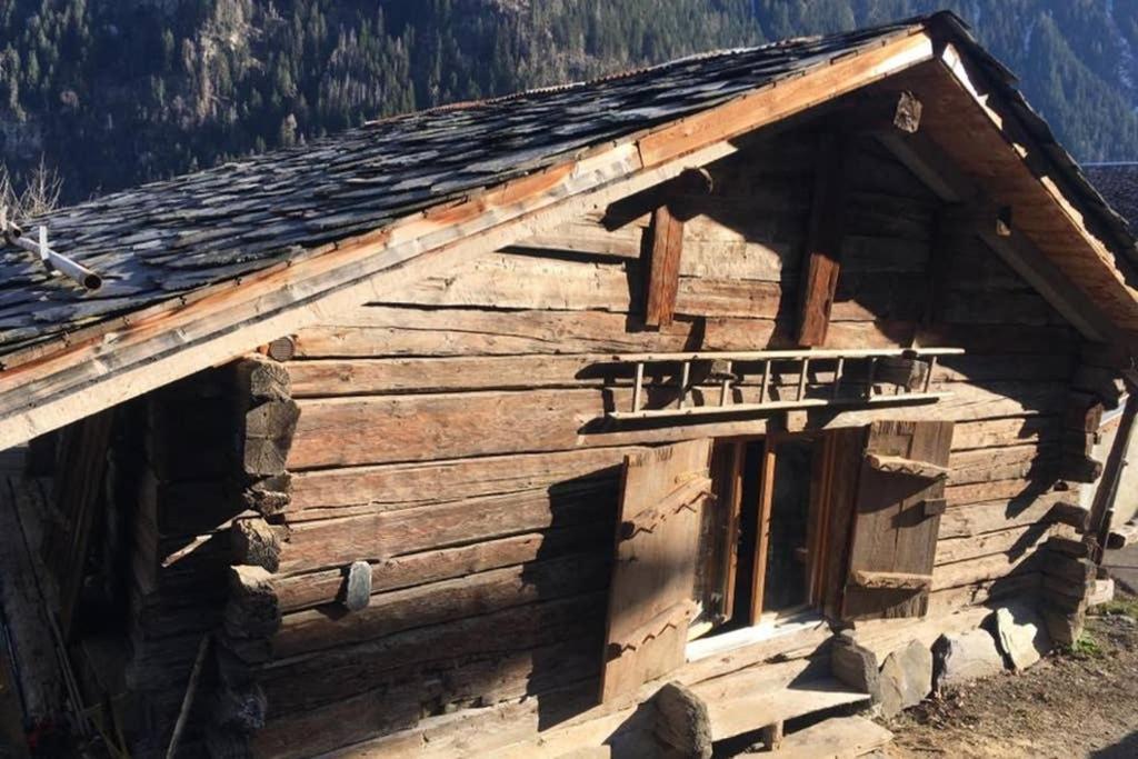 La Cabane De L'Homme Tranquille Le Tretien Экстерьер фото